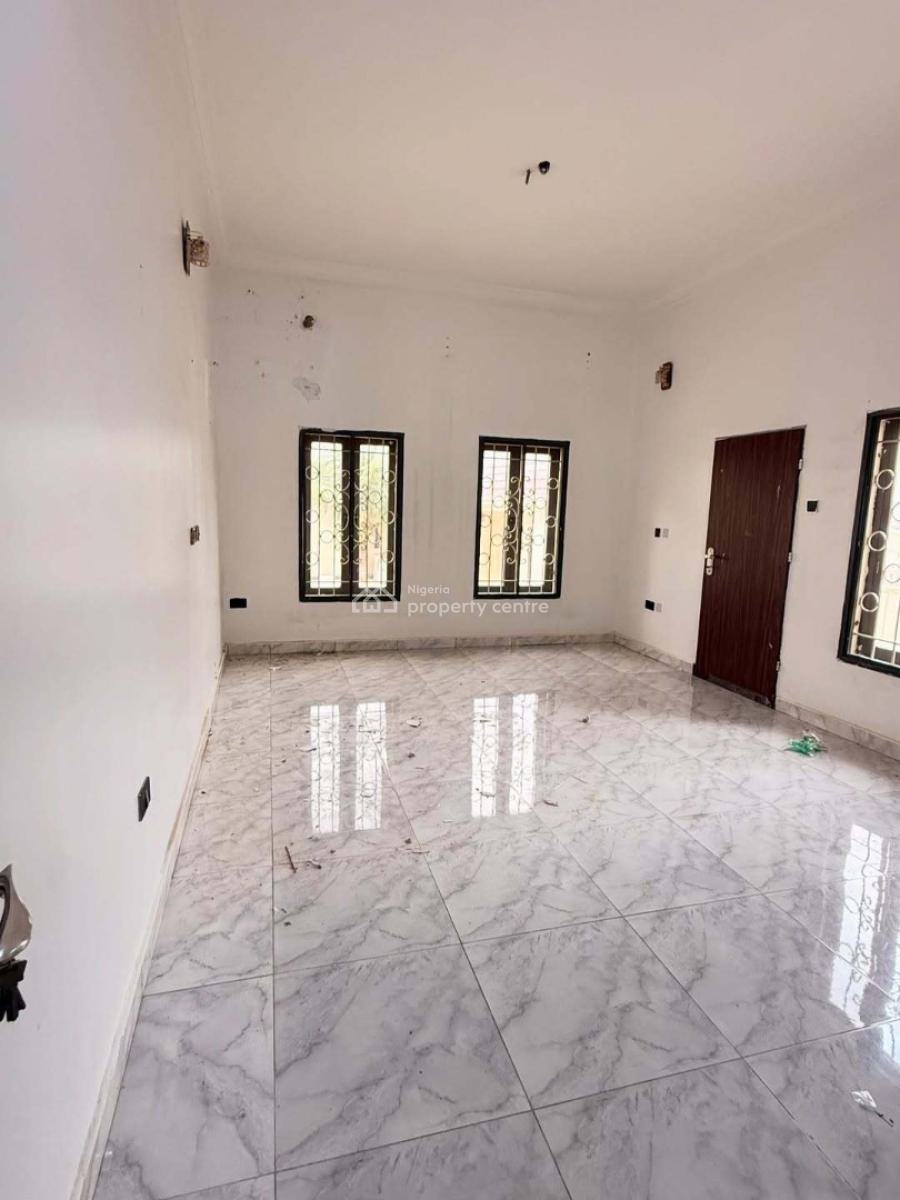 Newly Packed Out 3 Bedroom Apartment Tarred Roads, Jahi, Abuja, Flat / Apartment for Rent