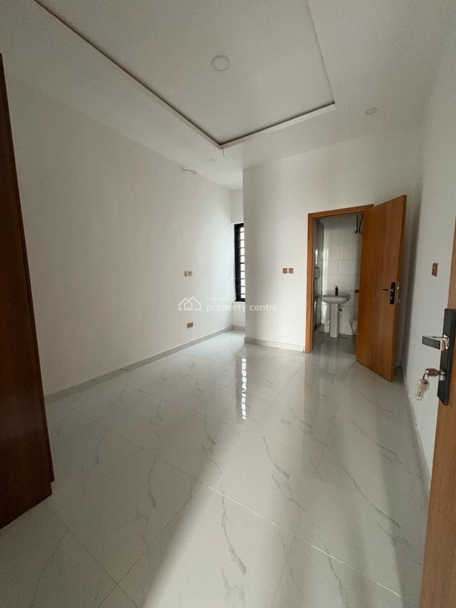 Newly Built Luxury Standard 2 and 1 Bedroom Very Spacious and Nice, Orchid Road Lekki, Lekki, Lagos, House for Rent