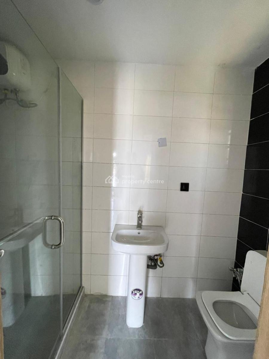 2 Bedroom Apartment, Ologolo, Lekki, Lagos, Block of Flats for Sale
