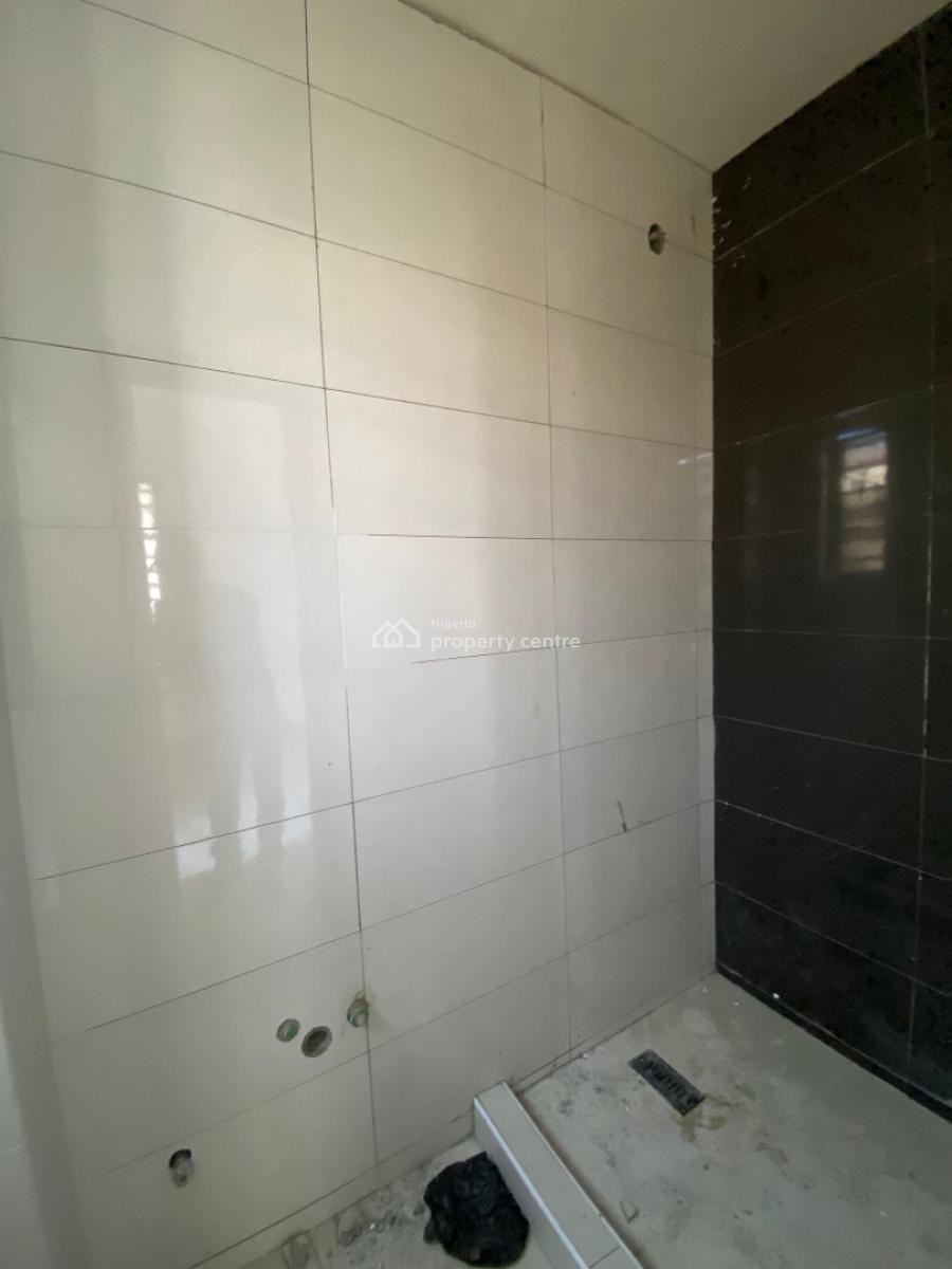 Elegant 2-bedroom Apartment, Ideal Investment Opportunity, Ologolo, Lekki, Lagos, Block of Flats for Sale