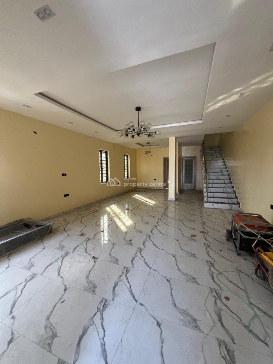 Excellent 5 Bedroom Semi Detached with Bq, Excellent 5 Bedroom Semi Detached with Bq, Lekki Phase 1, Lekki, Lagos, Semi-detached Duplex for Sale