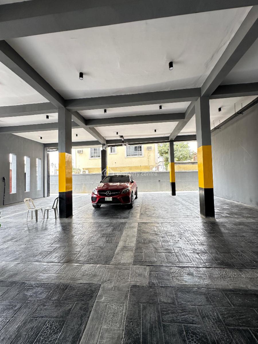 Amazingly Built 2 Bedroom Apartment with a Secured Environ, Lekki Phase 1, Lekki, Lagos, Flat / Apartment for Sale