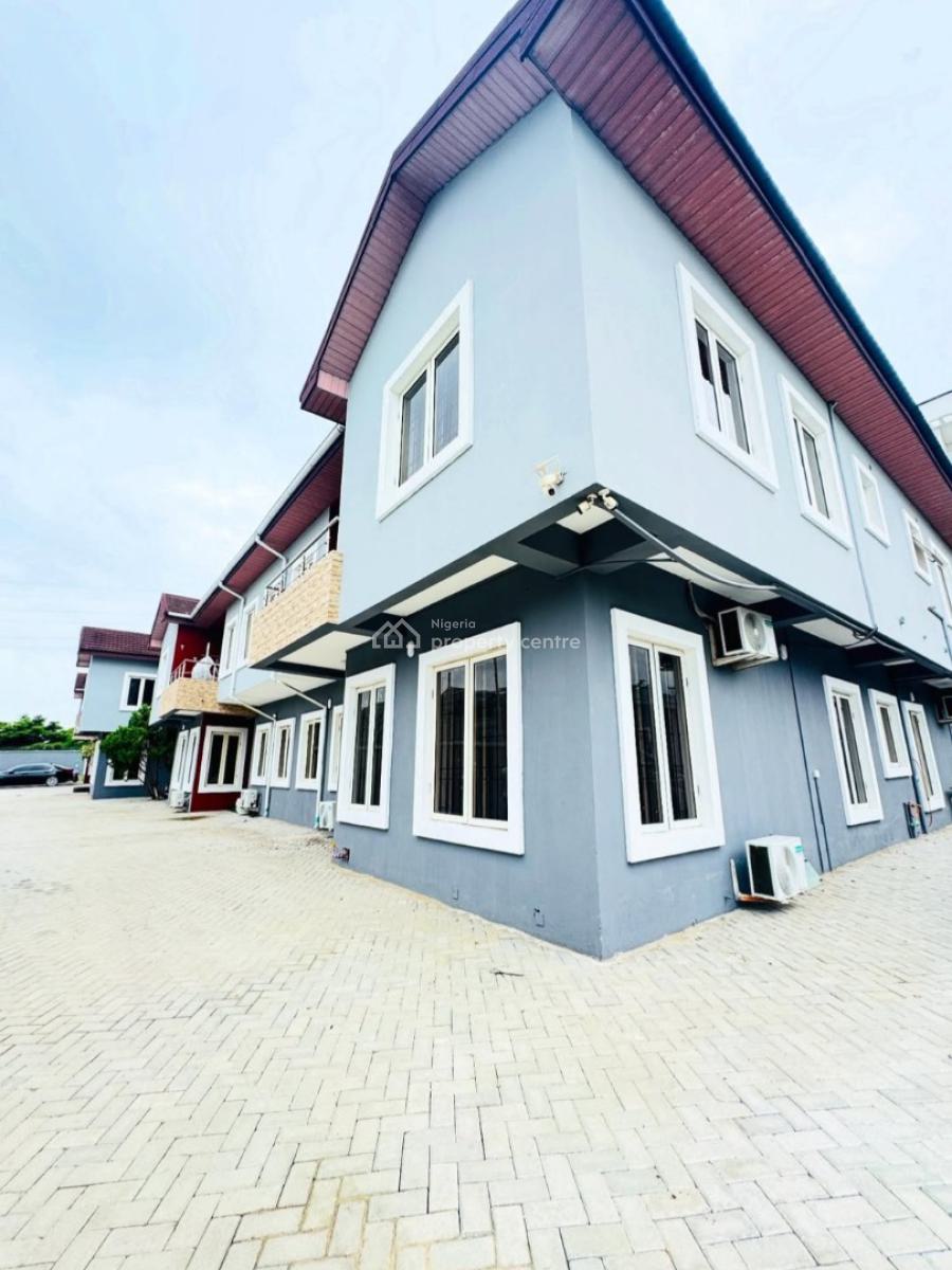 Newly Renovated and Serviced 4 Bedroom En-suite Semi-detached Duplex I, Ikoyi, Lagos, Semi-detached Duplex for Rent