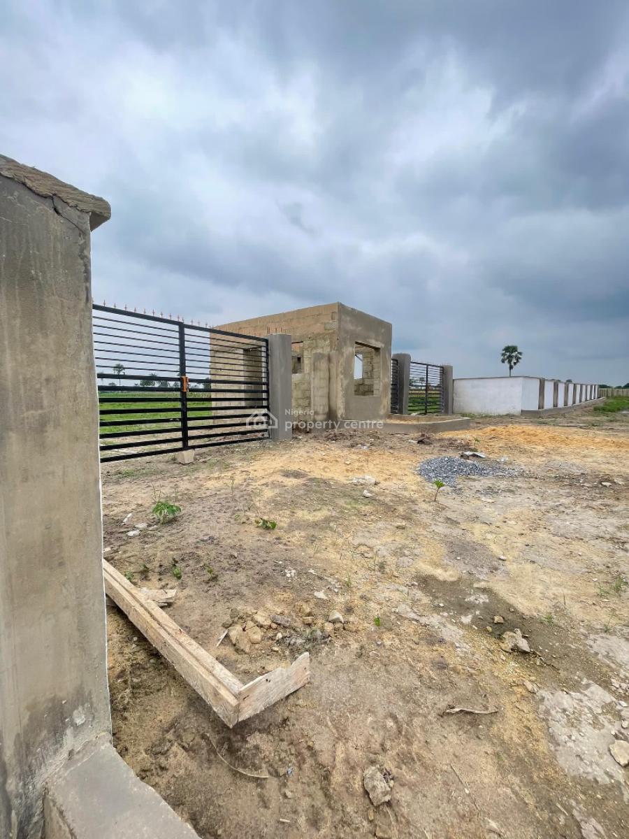 Investors Land with High Capital Appreciation, Off Epe-ikorodu Road, 30min to 2nd Airport, Epe, Lagos, Commercial Land for Sale