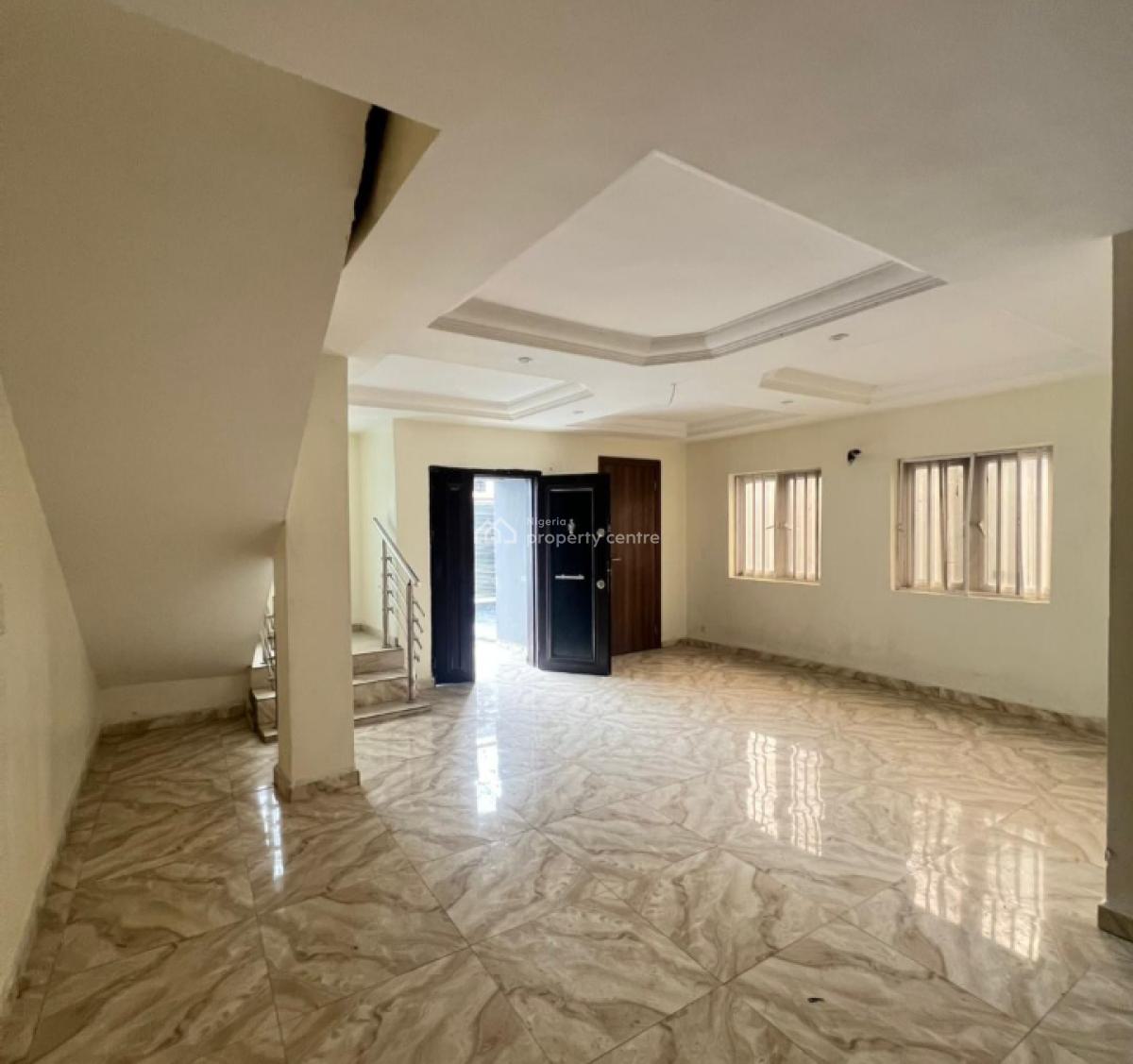 4 Bedroom Beautiful Cool House, Lekki Phase 1, Lekki, Lagos, Semi-detached Duplex for Rent