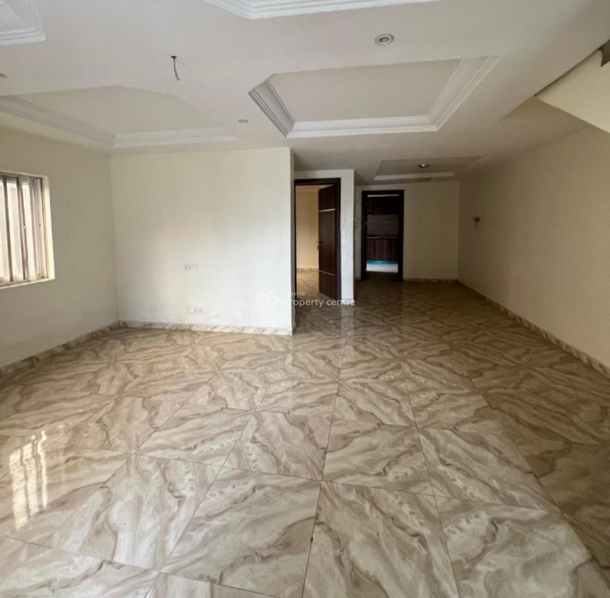 4 Bedroom Beautiful Cool House, Lekki Phase 1, Lekki, Lagos, Semi-detached Duplex for Rent