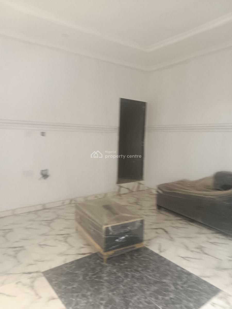 2 Bedroom Flat, Oreyo, Igbogbo, Ikorodu, Lagos, House for Rent