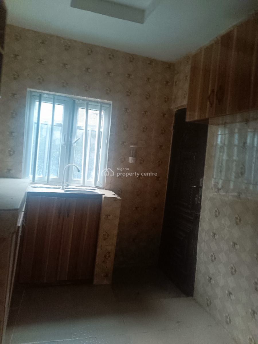 2 Bedroom Flat, Oreyo, Igbogbo, Ikorodu, Lagos, House for Rent