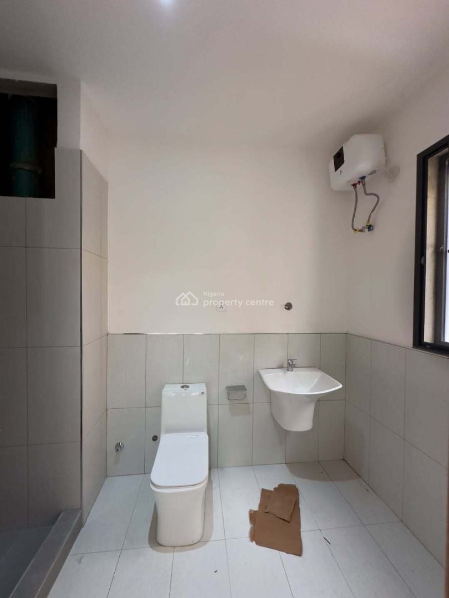 Newly Built Unfurnished 1 Bedroom Flat, Ikate, Lekki, Lagos, Flat / Apartment for Rent