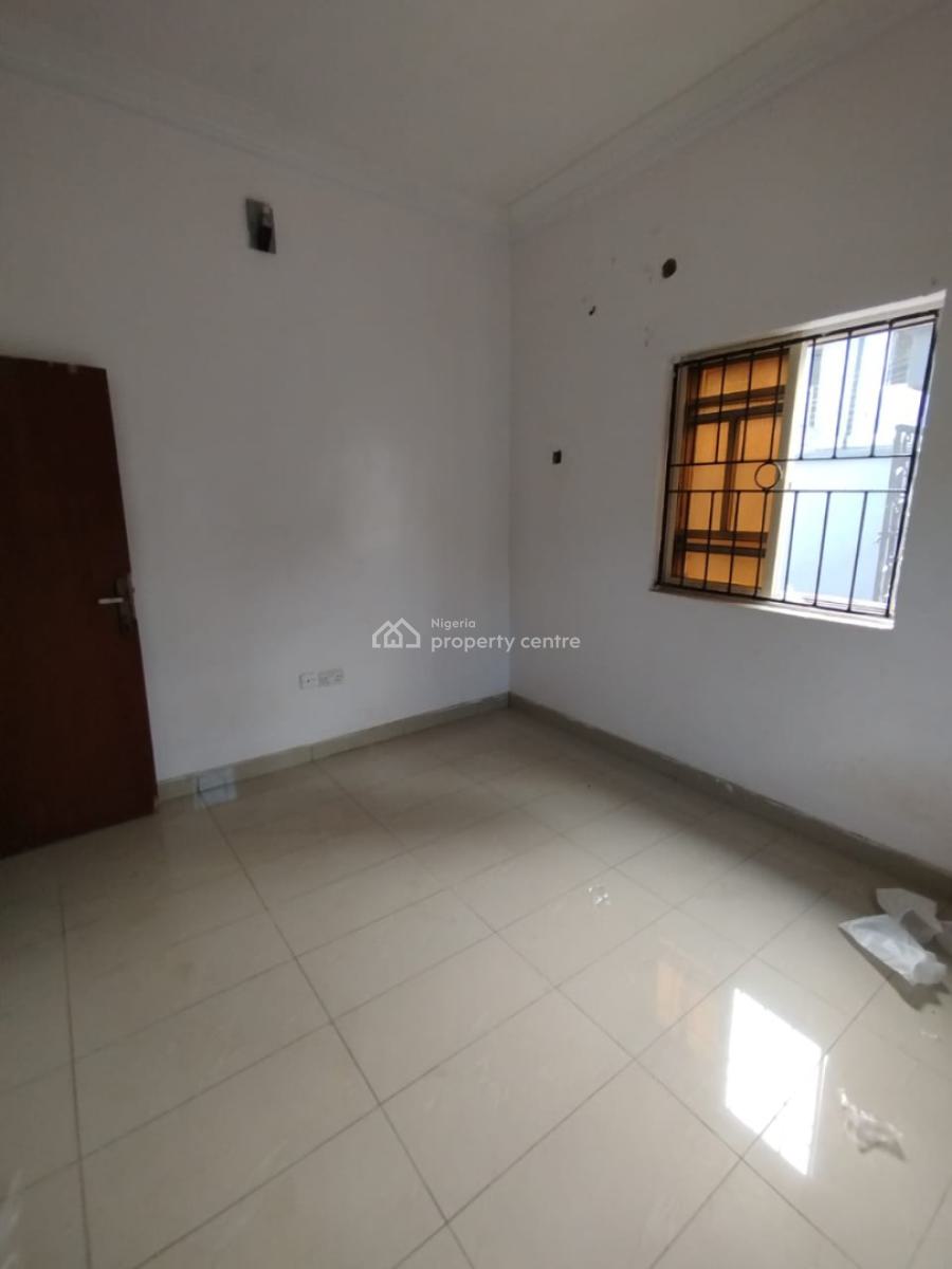 2 Bedroom Apartment Available in a Secured Estate, Ado Road, Ajah, Lagos, Flat / Apartment for Rent