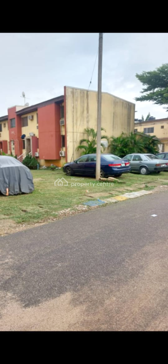 3 Bedroom Terrace with Bq in Lovely Location, Garki, Garki, Abuja, Terraced Duplex for Sale
