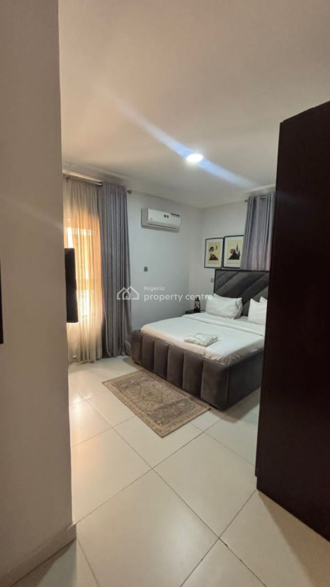 Luxury 2 Bedroom Apartment in an Estate, Lekki, Lagos, Flat / Apartment for Rent