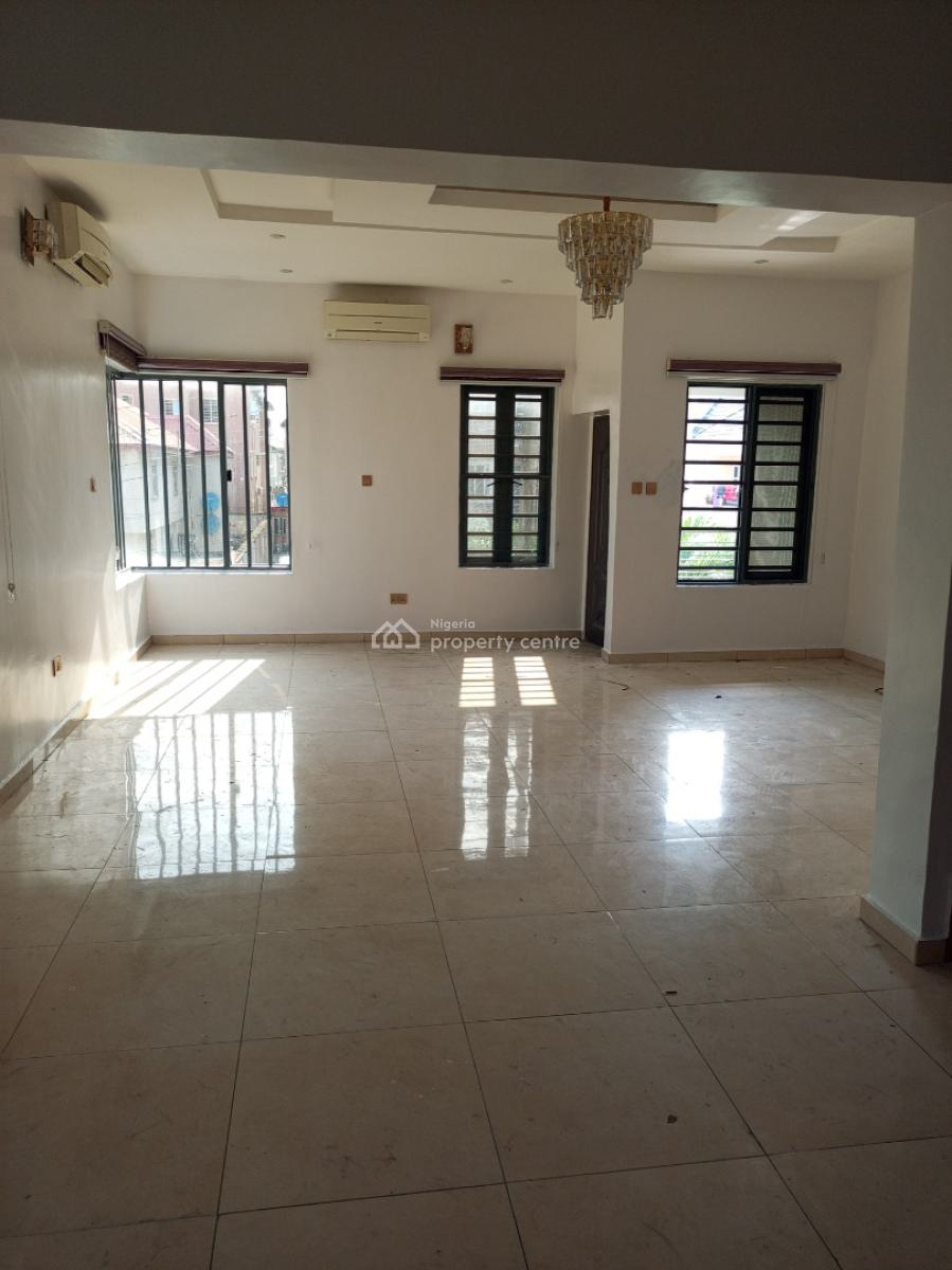 4bedroom Commercial Allowed Bq N Security House, in an Estate, Osapa, Lekki, Lagos, Semi-detached Duplex for Rent