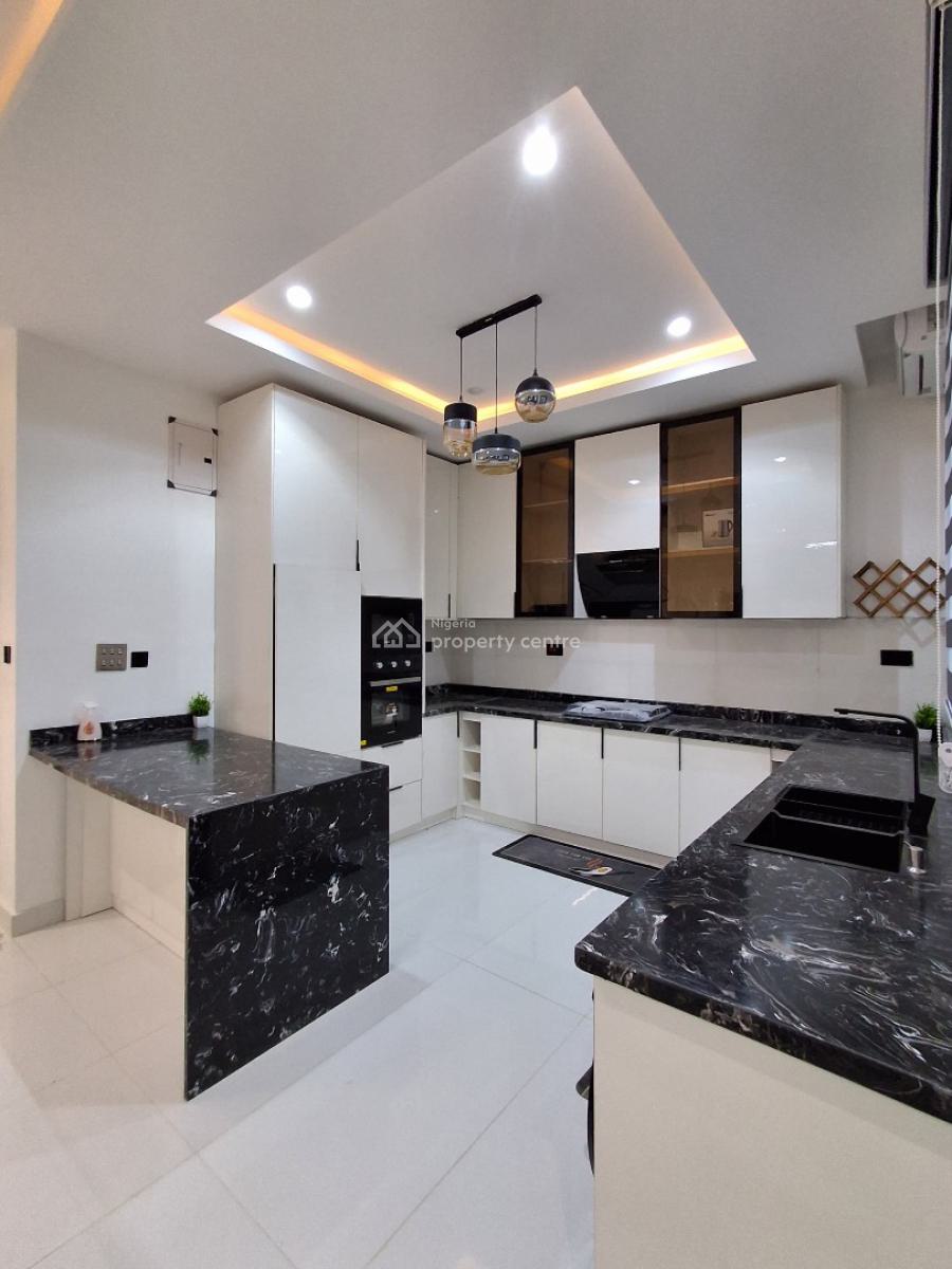 Luxury 3 Bedroom Penthouse with Bq, Ikate, Lekki, Lagos, Flat / Apartment for Sale