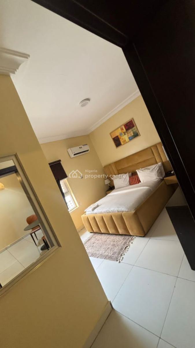 Fully Serviced 2 Bedroom Apartment, Lekki Phase 1, Lekki, Lagos, Flat / Apartment for Rent