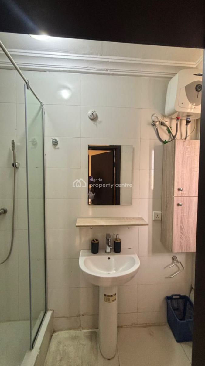 Fully Serviced 2 Bedroom Apartment, Lekki Phase 1, Lekki, Lagos, Flat / Apartment for Rent