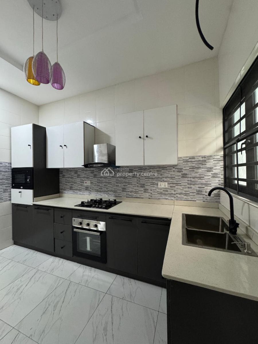 Spacious 3  Bedroom Apartment with a Study, Ikate, Lekki, Lagos, Flat / Apartment for Sale