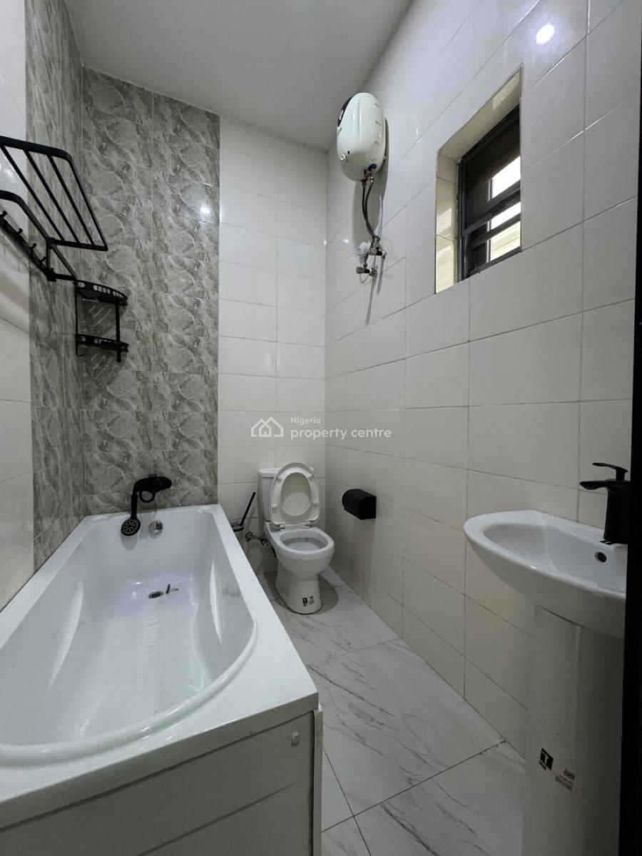 Spacious 3  Bedroom Apartment with a Study, Ikate, Lekki, Lagos, Flat / Apartment for Sale