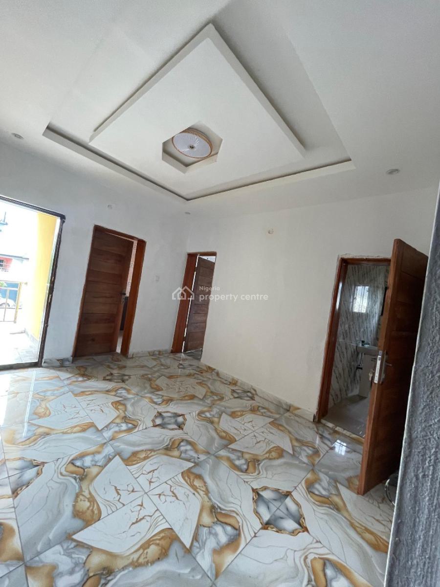 Standard One Bedroom Apartment, in a Serene Estate in Ogombo, Ajah, Lagos, Mini Flat (room and Parlour) for Rent
