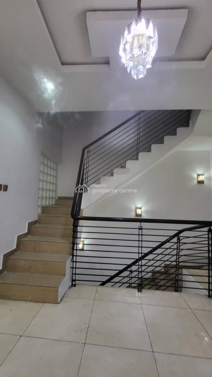 4bedroom Semi Detached Duplex, Osapa, Lekki, Lagos, Flat / Apartment for Rent