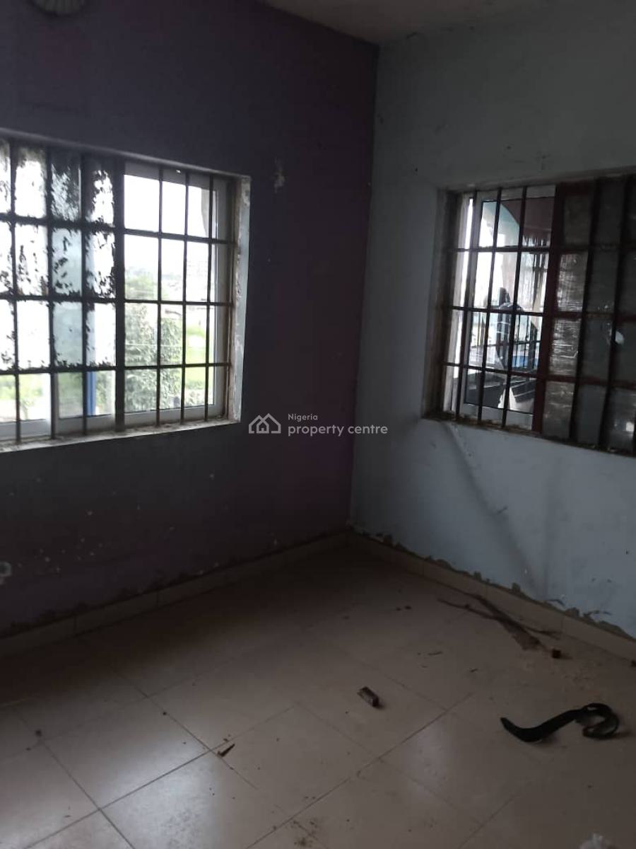 Spacious Mini Flat in a Very Good Location Accessible to The Bustop, Alapere, Off Estate Road , Accessible to Estate Bustop, Alapere, Ketu, Lagos, Mini Flat (room and Parlour) for Rent