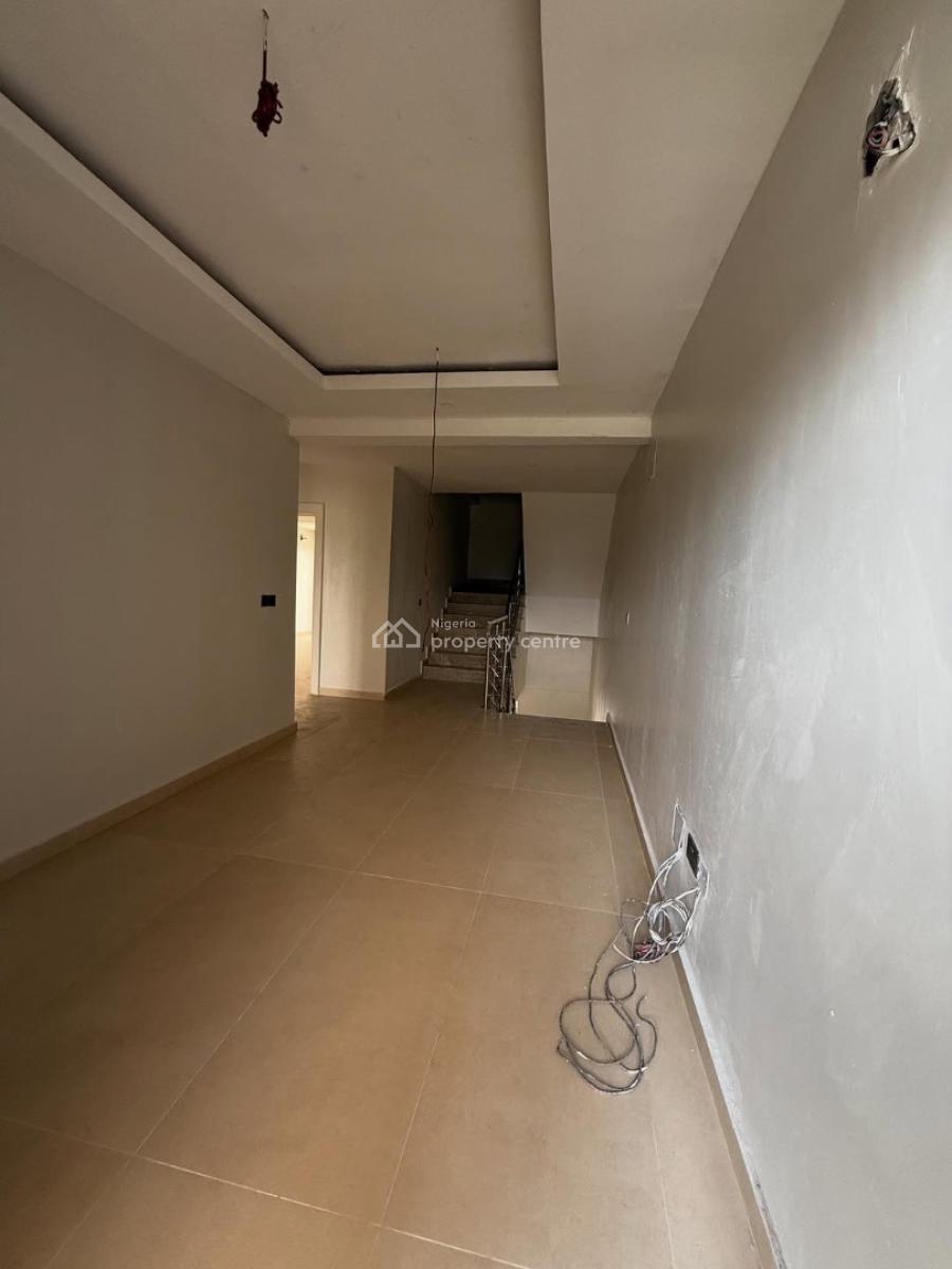 Elegant 4 Bedroom Terrace Duplex with a Bq and Estate Pool, Utako, Abuja, Terraced Duplex for Sale