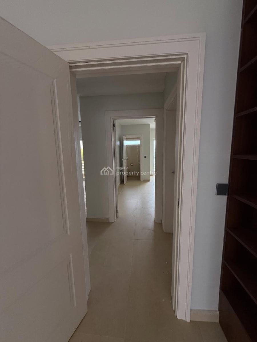 Elegant 4 Bedroom Terrace Duplex with a Bq and Estate Pool, Utako, Abuja, Terraced Duplex for Sale