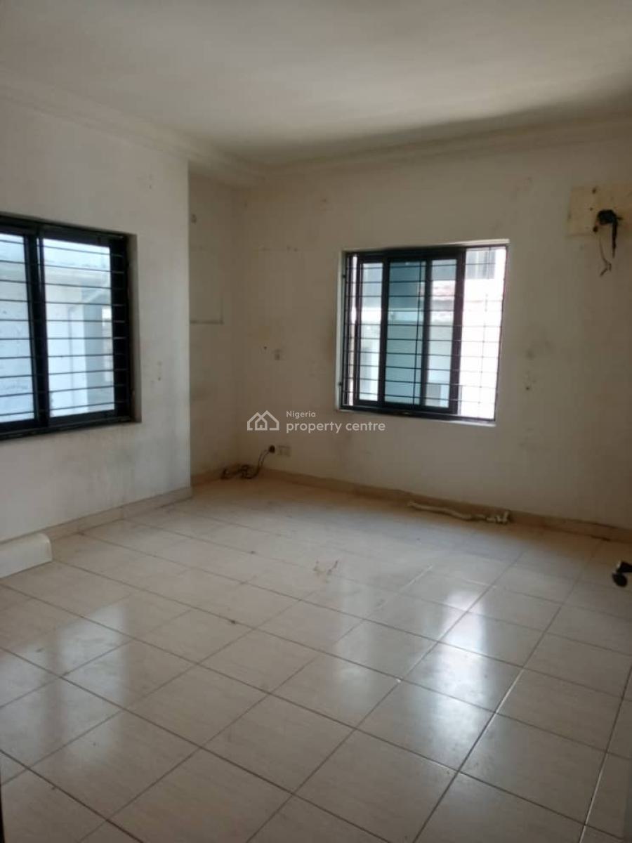 a Spacious and Beautiful 3bedroom Apartment, Osapa, Lekki, Lagos, Flat / Apartment for Rent