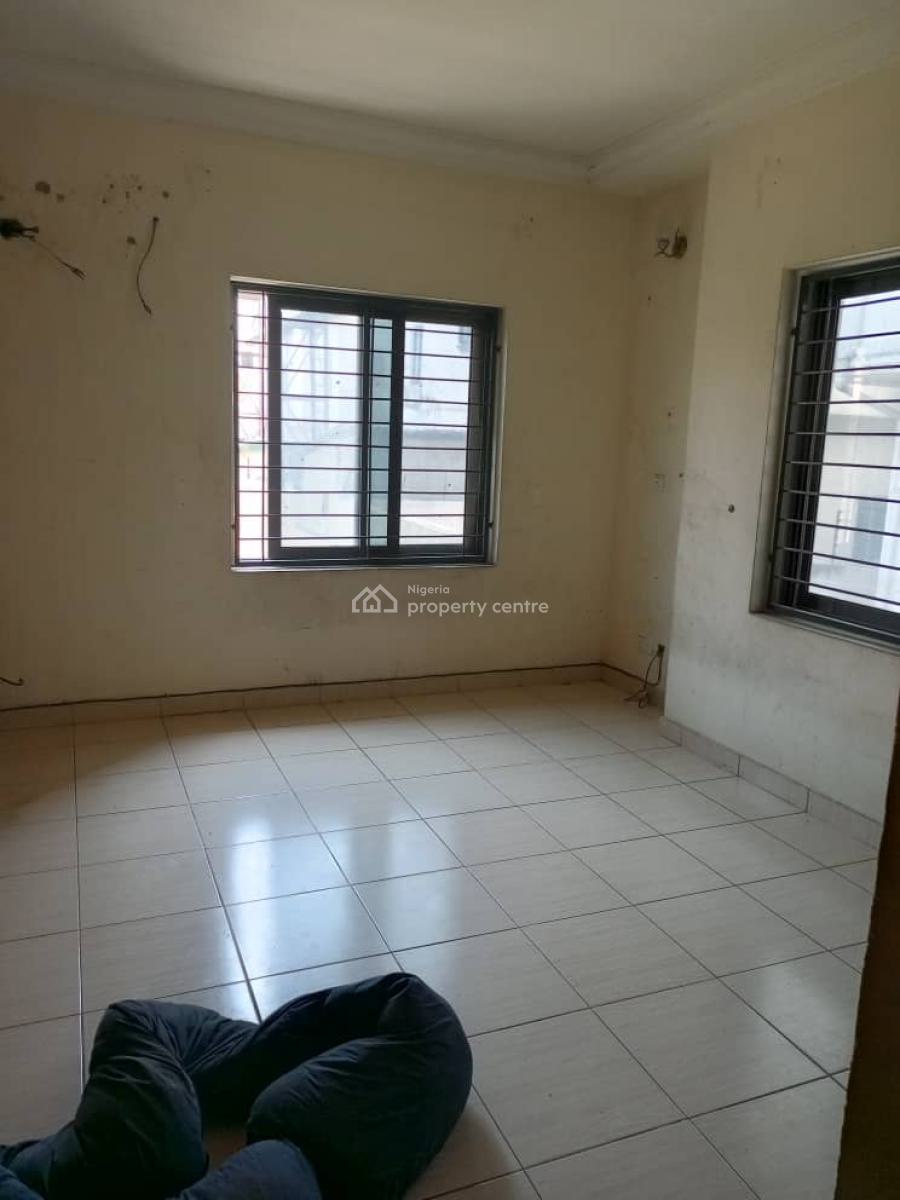 a Spacious and Beautiful 3bedroom Apartment, Osapa, Lekki, Lagos, Flat / Apartment for Rent