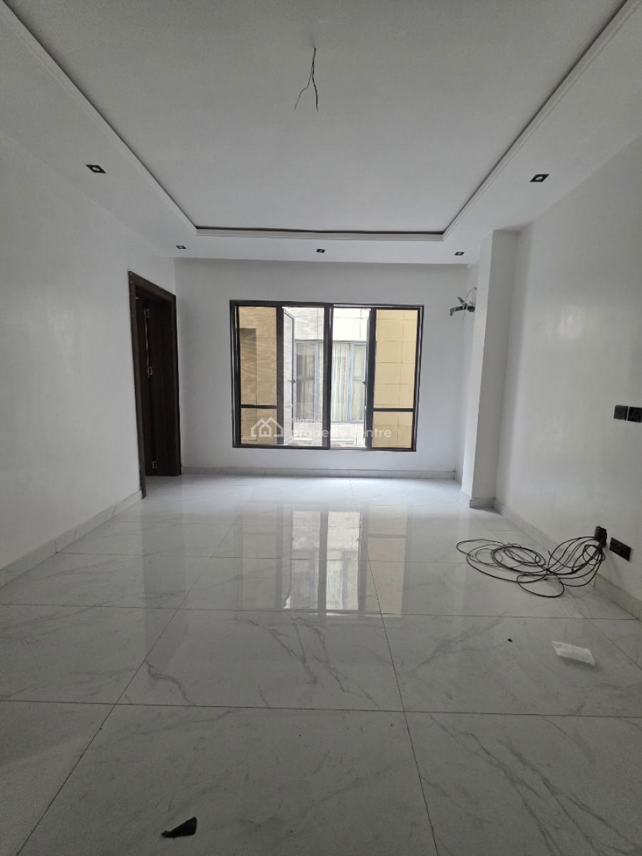 Affordable 2 Bedroom Apartment with Swimming Pool + Gym, Lekki Phase 1, Lekki, Lagos, Flat / Apartment for Sale