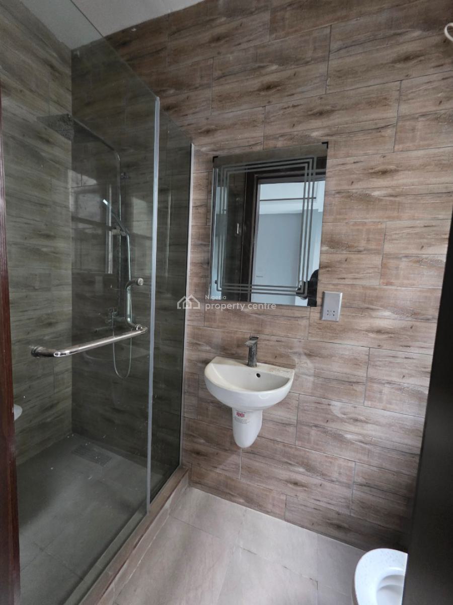 Affordable 2 Bedroom Apartment with Swimming Pool + Gym, Lekki Phase 1, Lekki, Lagos, Flat / Apartment for Sale