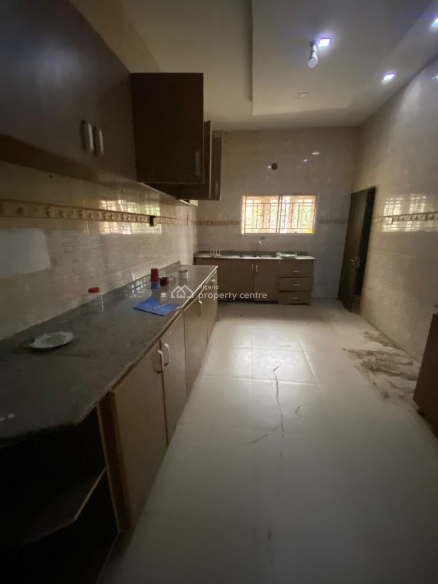 Nice 4 Bedroom Semi-detached Duplex  Lifecamp, Kafe District, Life Camp, Abuja, Semi-detached Duplex for Rent