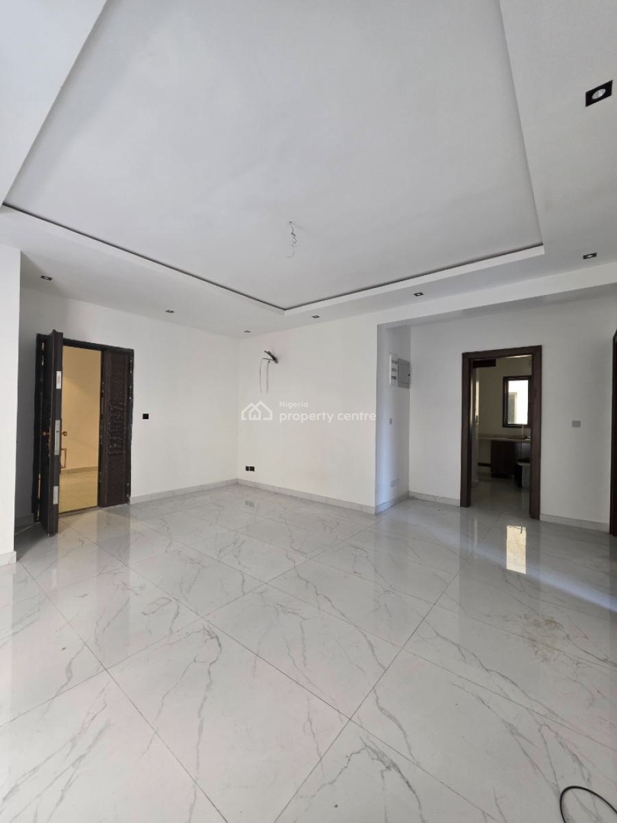 Luxury 2 Bedroom Apartment with Excellent Finishing, Lekki Phase 1, Lekki, Lagos, Flat / Apartment for Rent