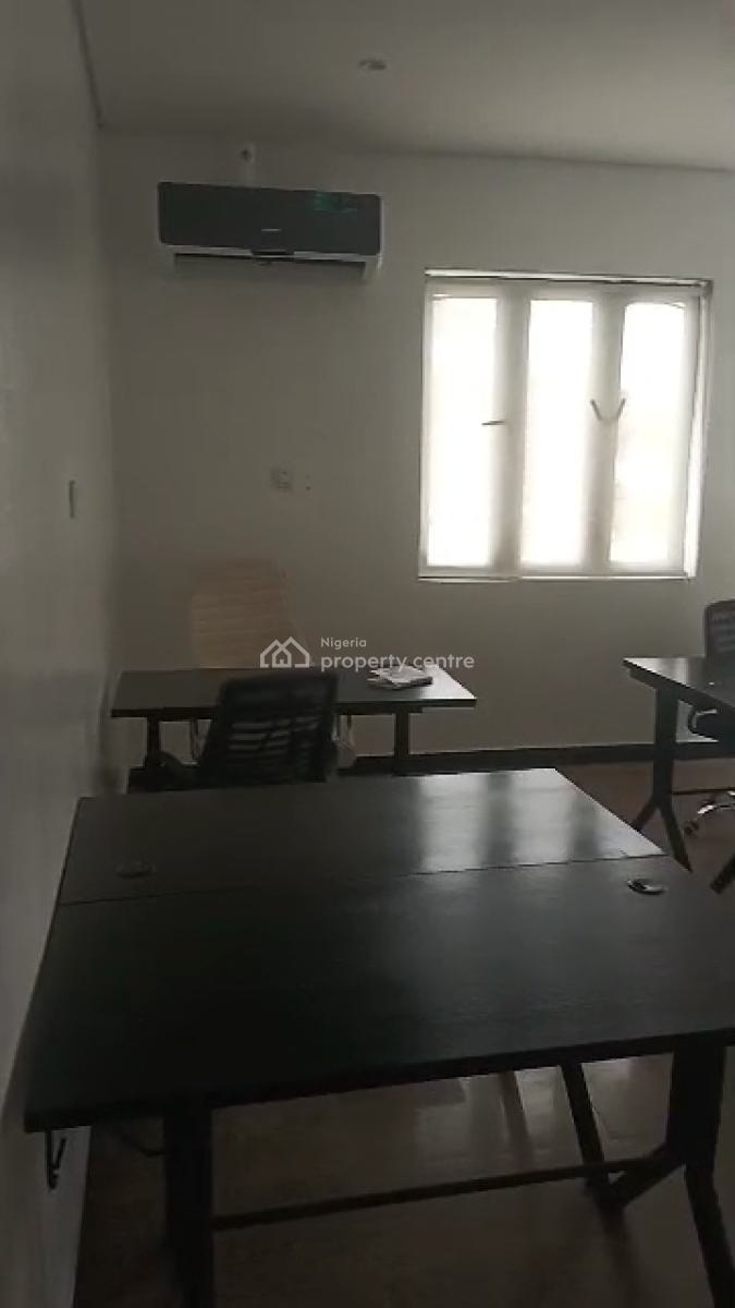 Office Space Upstairs Measuring 180sqm, Rhs, Lekki Phase 1, Lekki, Lagos, Office Space for Rent