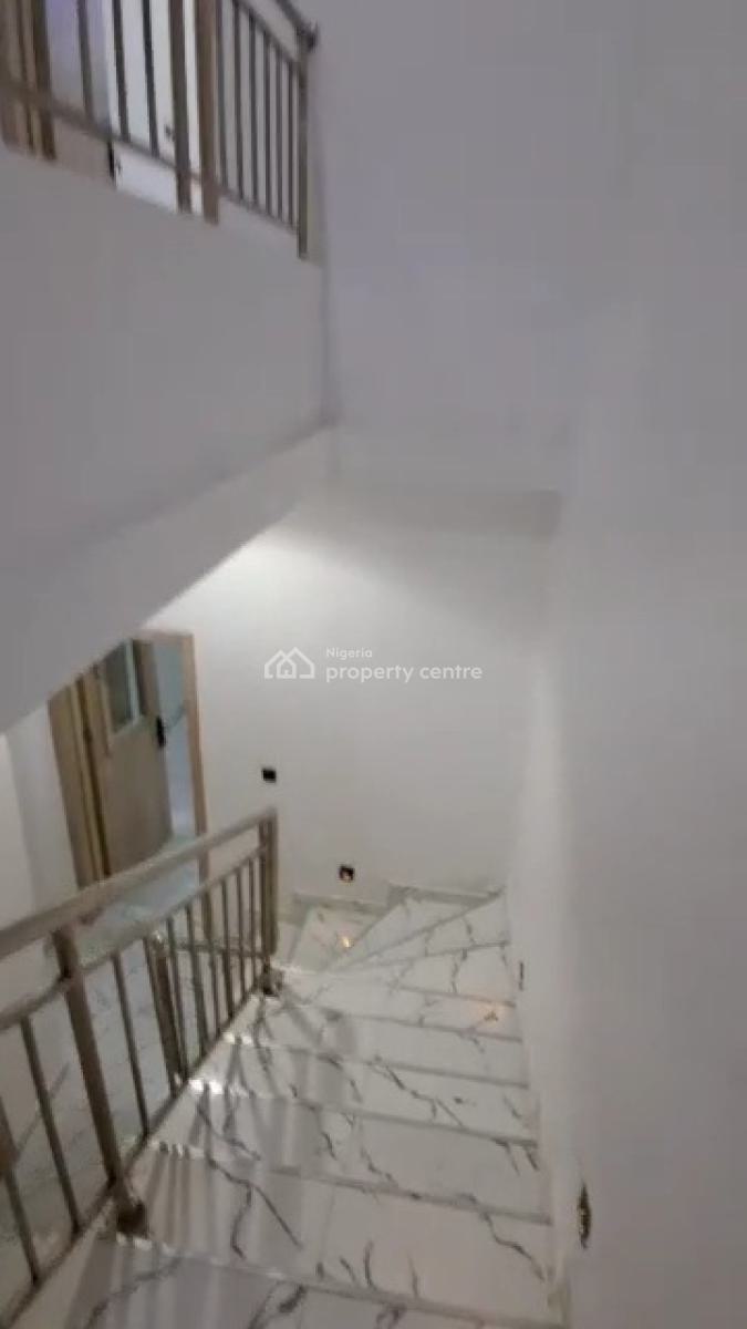 Distress Serviced 4 Bedroom Semi-detached Duplex Plus a Room Bq, Osapa London, Osapa, Lekki, Lagos, Semi-detached Duplex for Sale