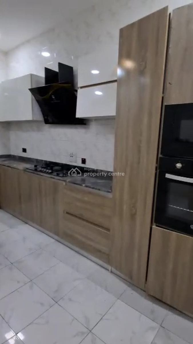 Distress Serviced 4 Bedroom Semi-detached Duplex Plus a Room Bq, Osapa London, Osapa, Lekki, Lagos, Semi-detached Duplex for Sale
