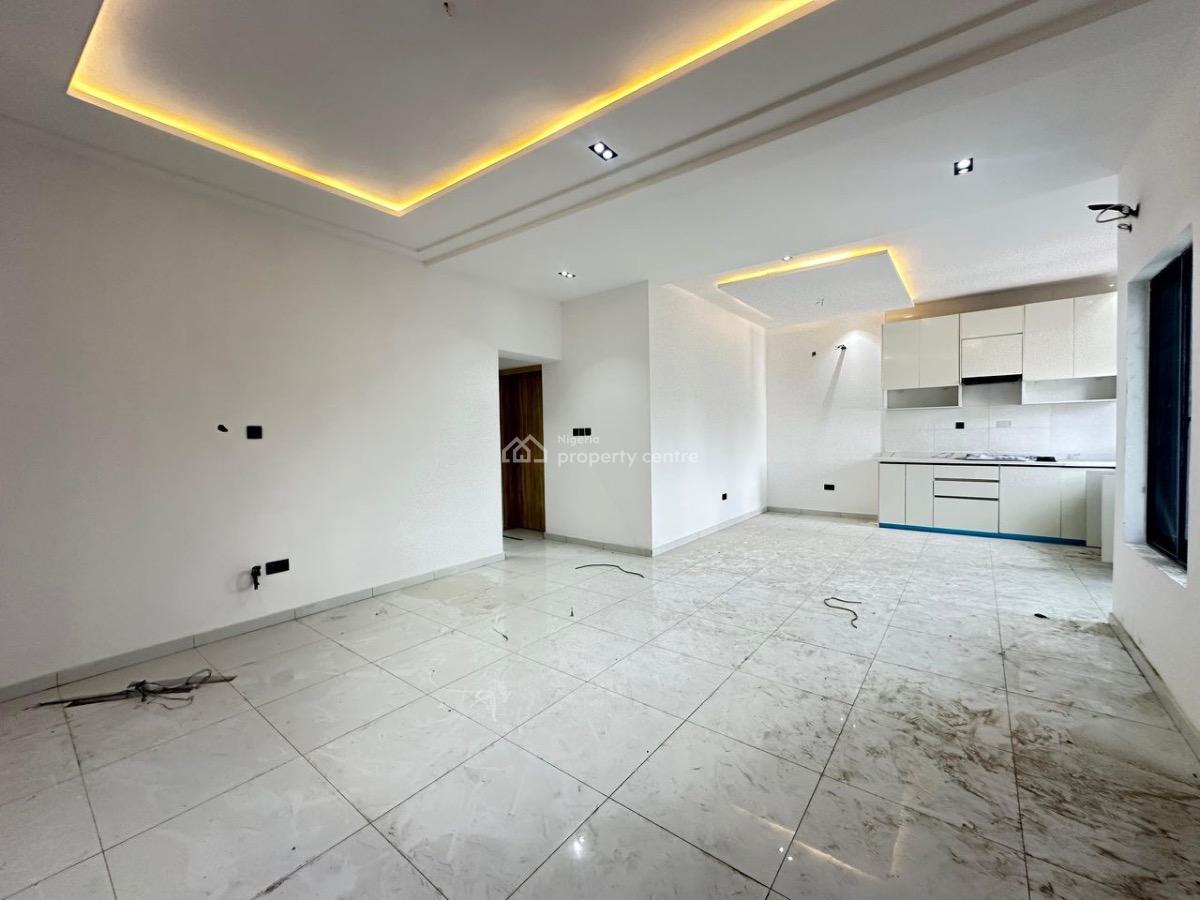 2 Bedroom Aparment, Lekki Phase 1, Lekki, Lagos, Flat / Apartment for Rent