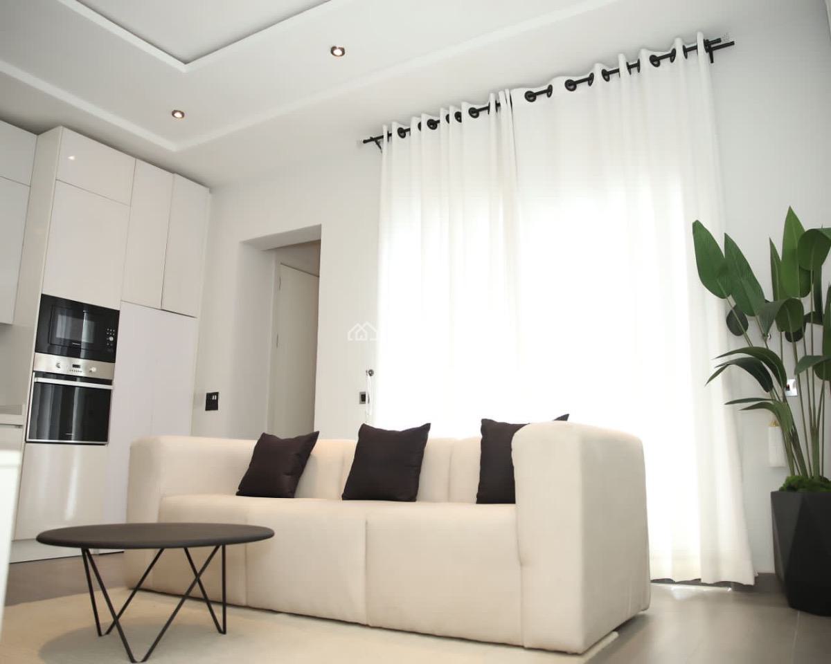 Luxury New One Bedroom Apartment with Ps5,board/dart Games and Two Ba, Lekki Phase 1, Lekki, Lagos, Flat / Apartment Short Let