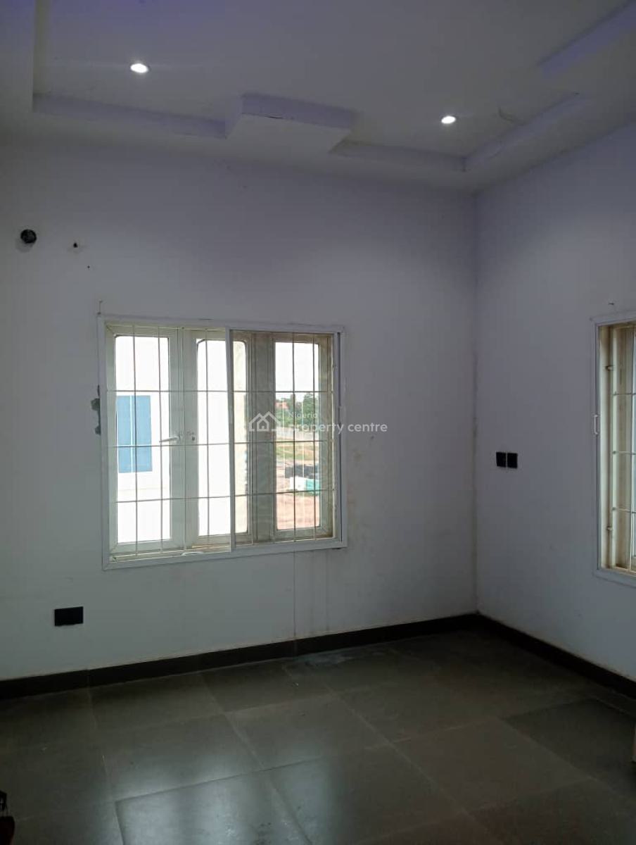 a Very Good Spacious 3bedroom Flat, Opposite Suncity Estate Abuja., Kaura, Abuja, Flat / Apartment for Rent