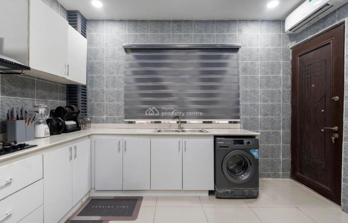 Luxurious 2 Bedroom Apartment with Cinema,snooker & Ps5, Victoria Island (vi), Lagos, Flat / Apartment Short Let