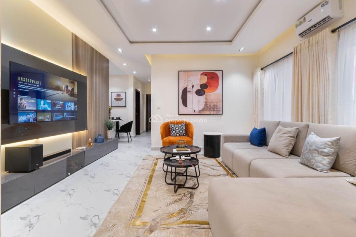Luxurious 3 Bedroom Apartment Lekki Ikate with Cinema,snooker & Ps5, Victoria Island (vi), Lagos, Flat / Apartment Short Let