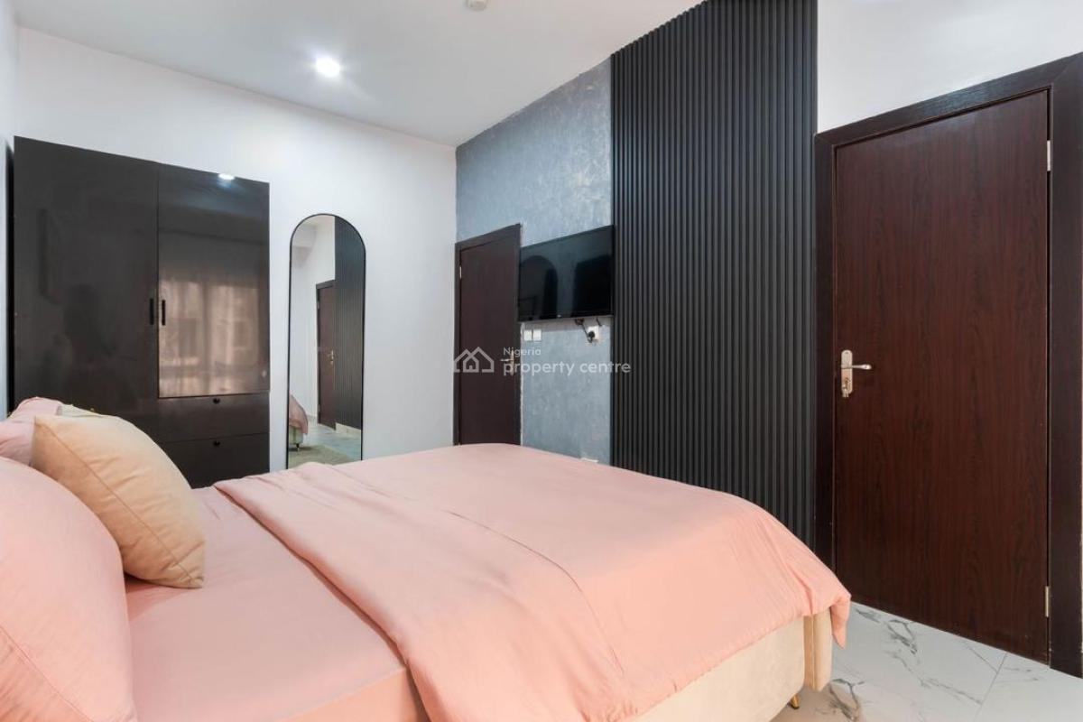Luxurious 3 Bedroom Apartment Lekki Ikate with Cinema,snooker & Ps5, Victoria Island (vi), Lagos, Flat / Apartment Short Let
