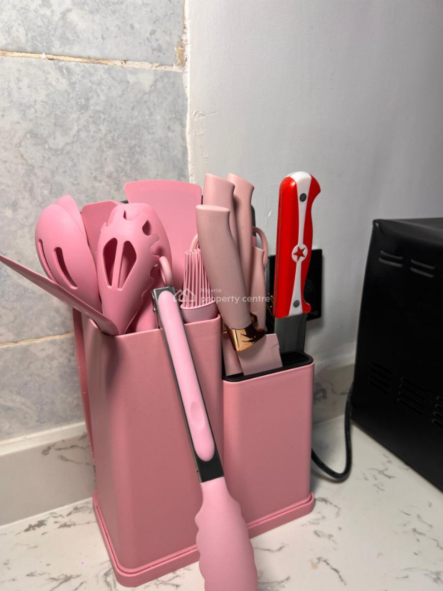 Furnished and Serviced 1 Bedroom compact Flat with Fully Fitted Kitc, Ikoyi, Lagos, Mini Flat (room and Parlour) for Rent