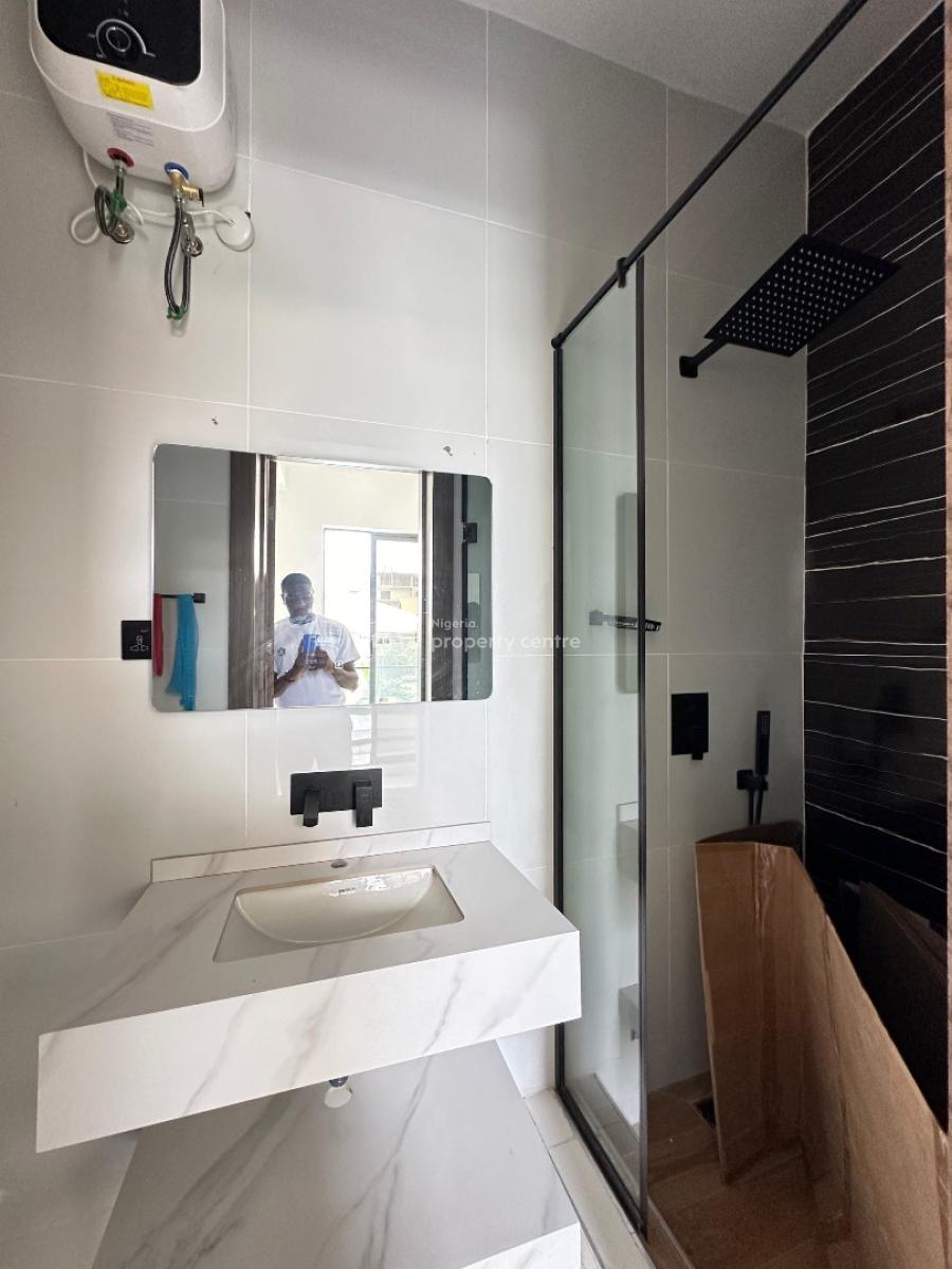 Beautiful 2 Bedroom Apartment with Pool & Elevator Suitable for Airbnb, Lekki Phase 1, Lekki, Lagos, Flat / Apartment for Sale