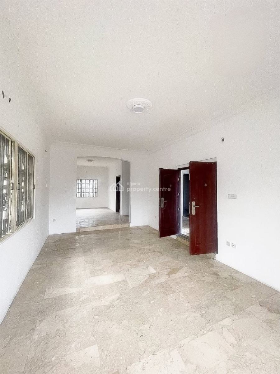 Well Maintained Semi Detached Duplex, Lekki Phase 1, Lekki, Lagos, Semi-detached Duplex for Rent