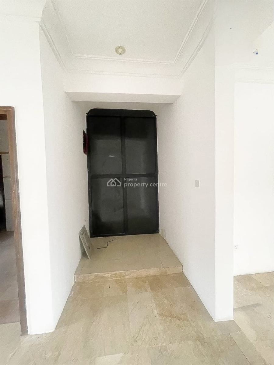 Well Maintained Semi Detached Duplex, Lekki Phase 1, Lekki, Lagos, Semi-detached Duplex for Rent