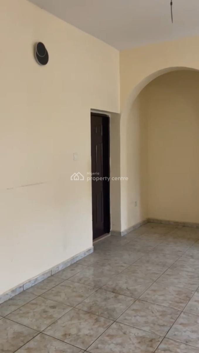 Clean 2 Bedroom Flat, Utako, Abuja, Flat / Apartment for Rent