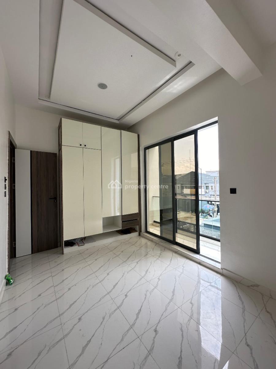 Beautiful 3 Bedroom Apartment with Pool & Elevator Suitable for Airbnb, Lekki Phase 1, Lekki, Lagos, Flat / Apartment for Sale