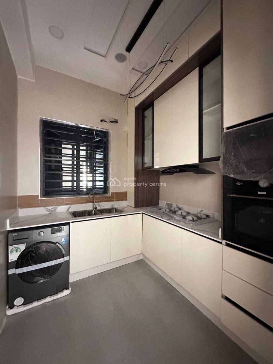 Beautiful 3 Bedroom Apartment with Pool & Elevator Suitable for Airbnb, Lekki Phase 1, Lekki, Lagos, Flat / Apartment for Sale