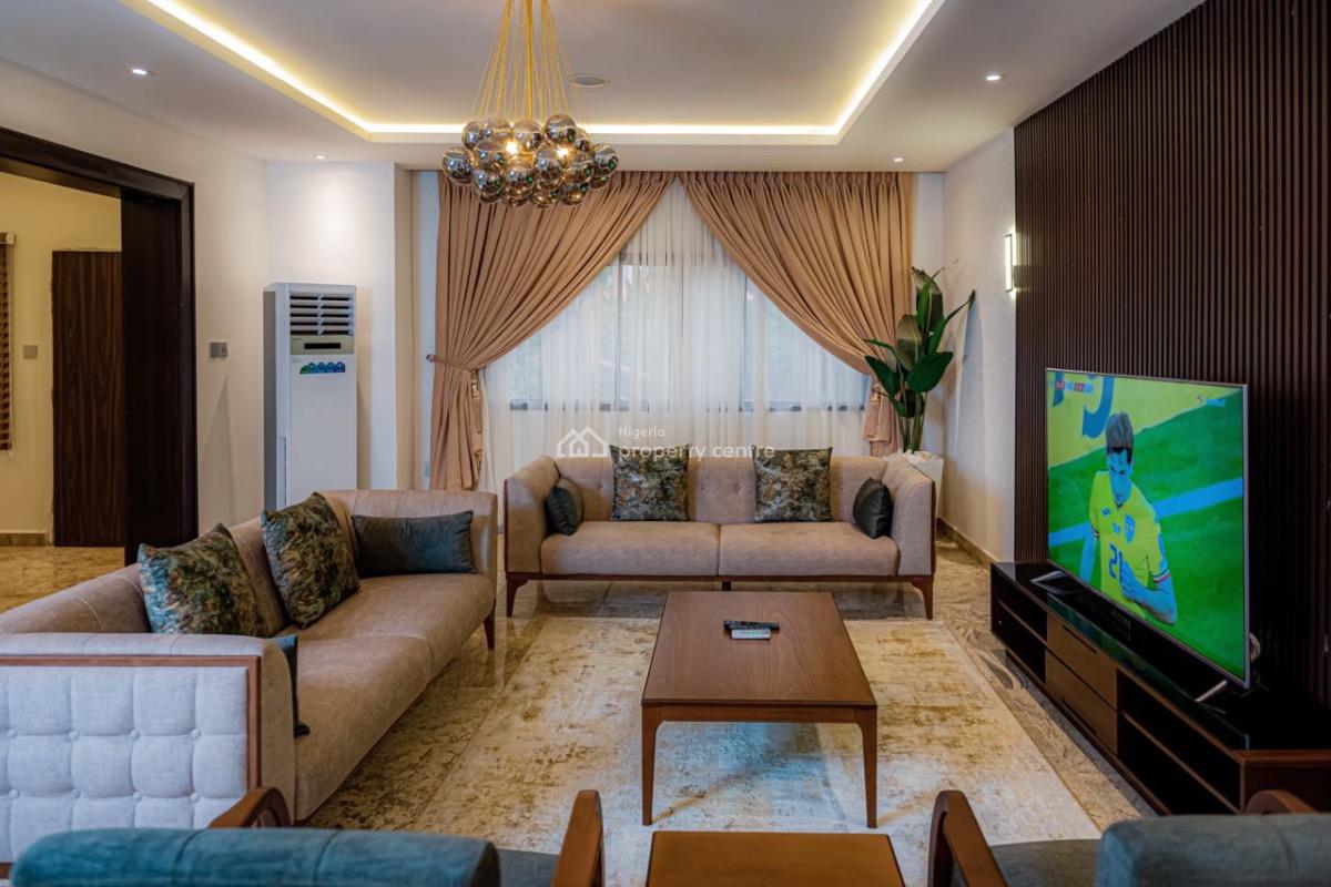 1 Bedroom with Ps5, Swimming Pool, Jacuzzi, Private Lounge Is Available, Lekki Phase 1, Lekki, Lagos, Flat / Apartment Short Let
